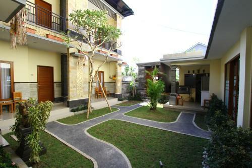 Hostal Rade Guesthouse