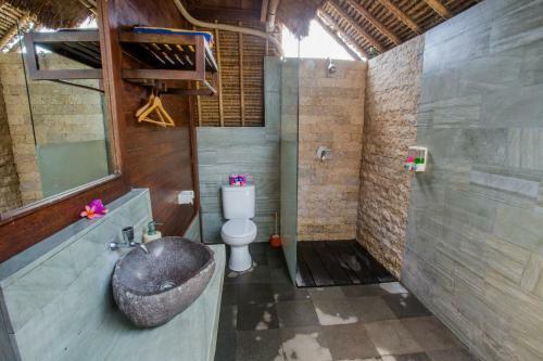 Water Blow Huts