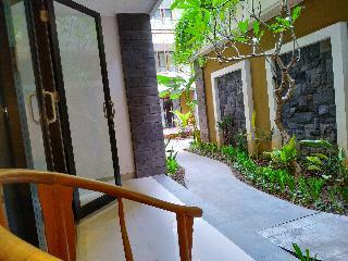 Hotel Zen Premium Dewi Saraswati Seminyak
