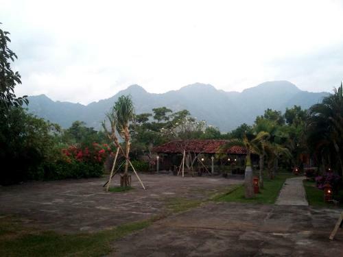 Dewi Bulan Bungalows