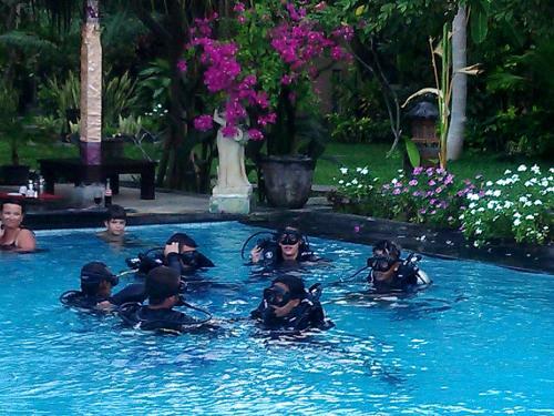Dewi Bulan Bungalows