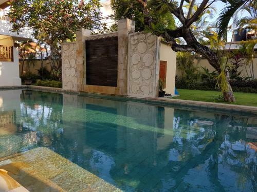 Hostal Lily Luxury Suites