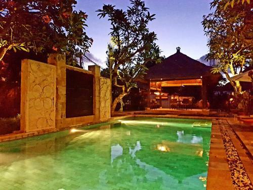 Hostal Lily Luxury Suites