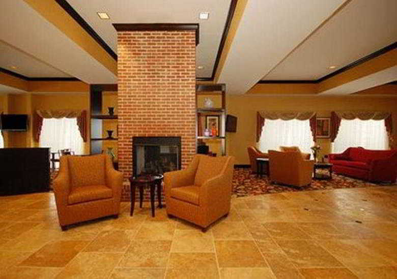 Hotel Comfort Suites