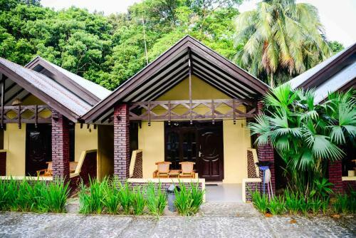 Hostal Wisma Leuser Sibayak