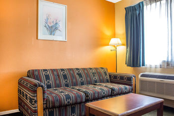Hotel Econo Lodge