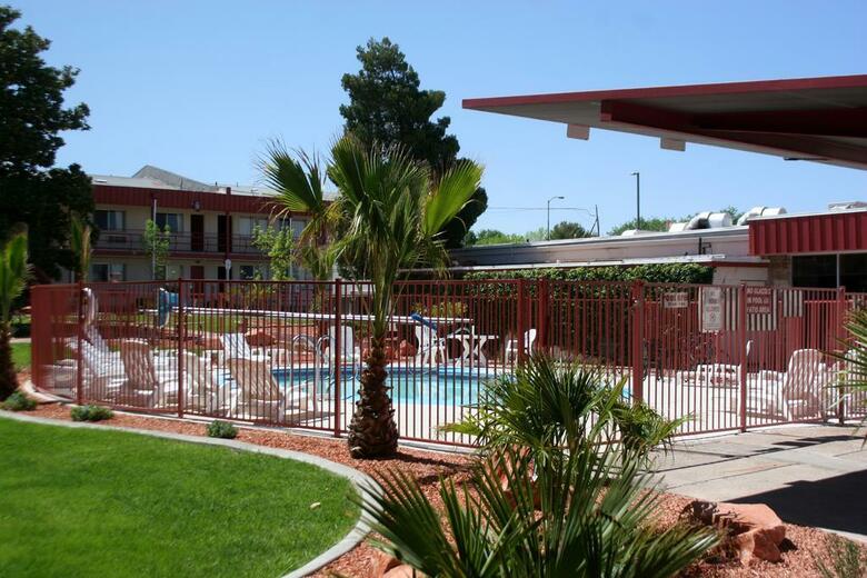Motel Rodeway Inn