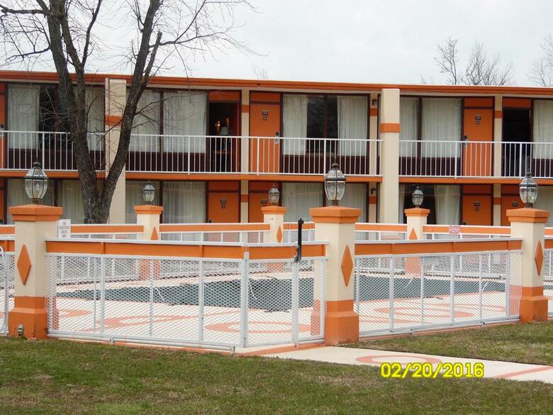 Hotel Quality Inn & Suites