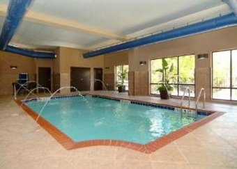 Hotel Comfort Suites