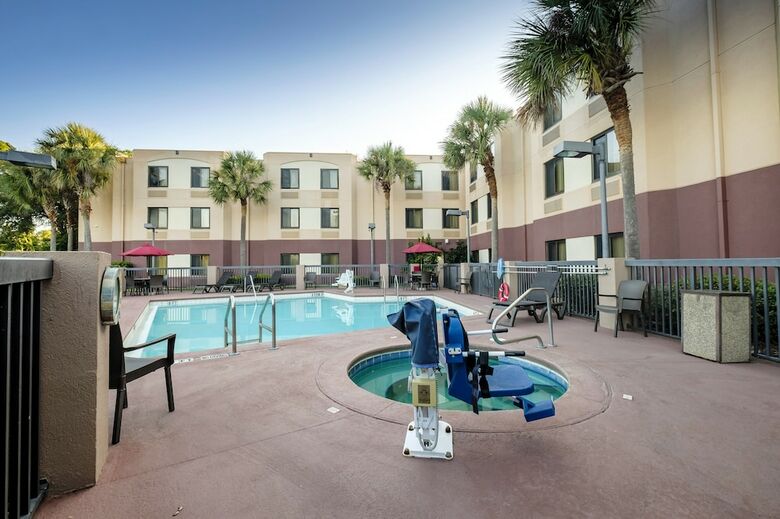 Hotel Sleep Inn