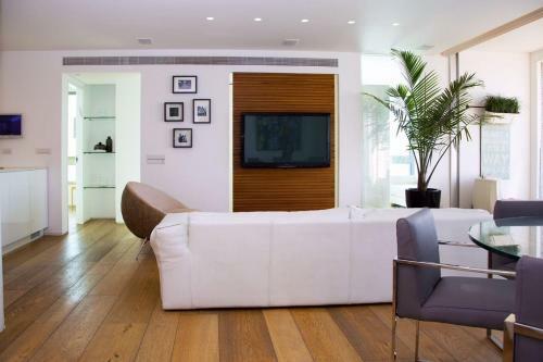 Sea Apartment