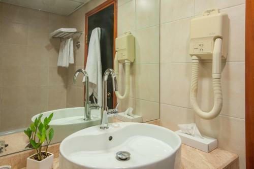Eldan Hotel