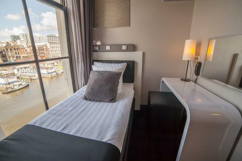 Hotel Cc