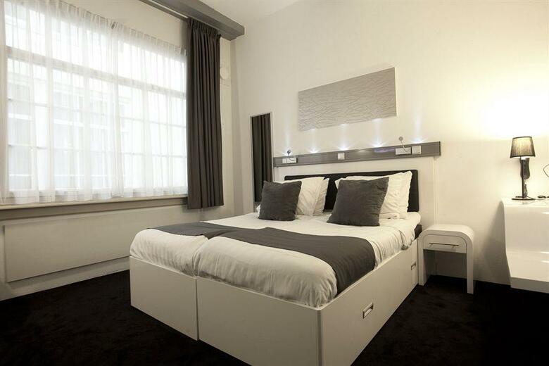 Hotel Cc