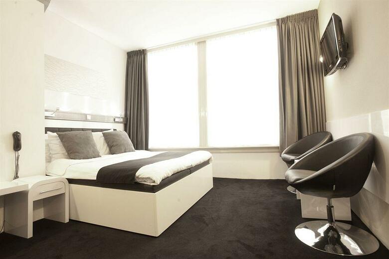 Hotel Cc
