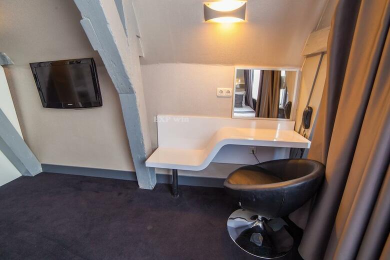 Hotel Cc