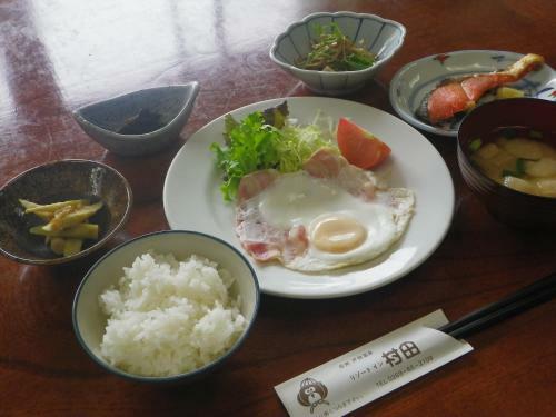 Hostal Resort Inn Murata