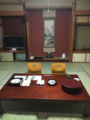 Shinzan Rakutei