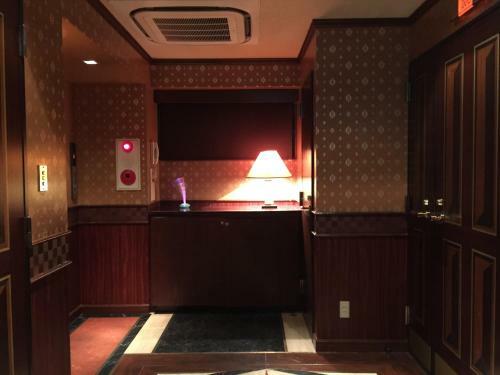 Hotel Salle de Bain (Adult Only)