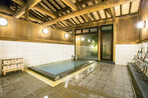 Higashiishikawa Ryokan