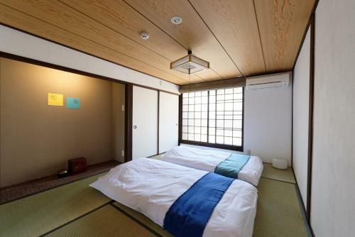 Oinai Guest House
