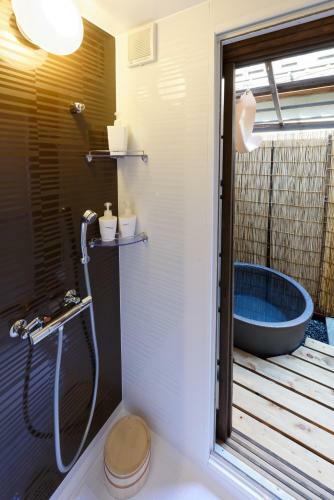Oinai Guest House