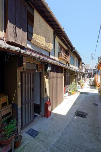 Oinai Guest House