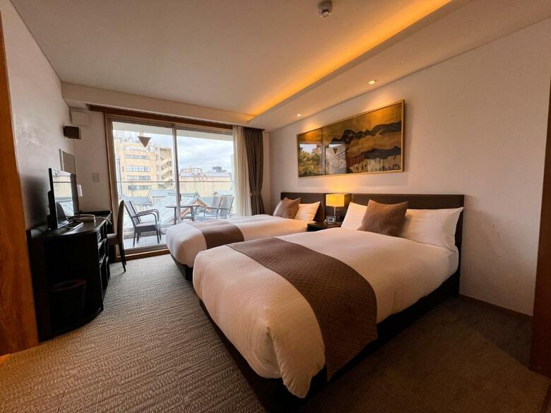 Hana-touro Hotel Gion