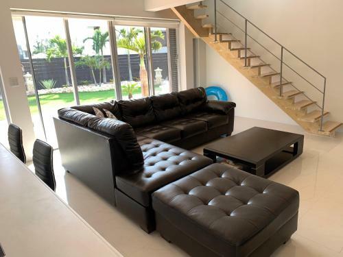 Villa Refresh