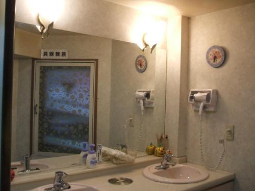Shinjuku North Hotel (female Only)