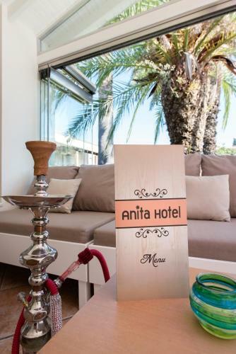 Hotel Anita