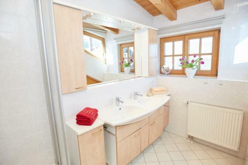 Apartamento Ferienwohnung F. F�glein