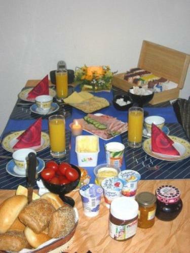 Hostal Gaestezimmer-in-privatwohnung-in-leipzig-plagwitz