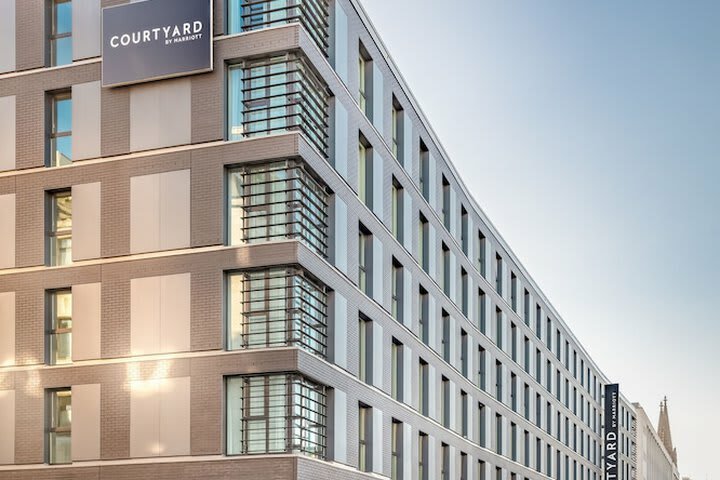 Hotel Courtyard By Marriott Cologne