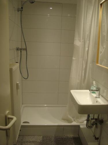 Bermuda Triangle B&B