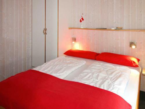 Four-bedroom Holiday Home In Otterndorf 16