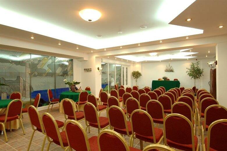 Hotel Almyrida Beach