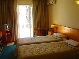 Hotel Flisvos