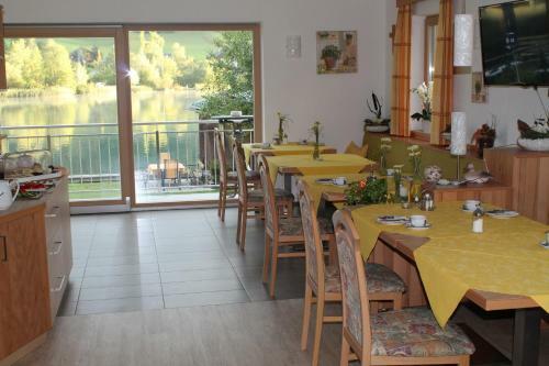 Bed & Breakfast Fr�hst�ckspension Seerose