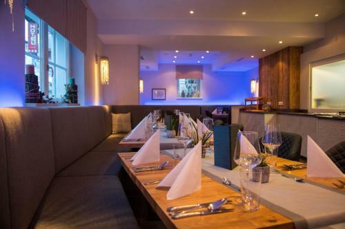Two Timez - Boutique Hotel
