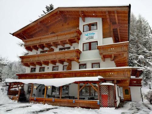 Hotel Valerie