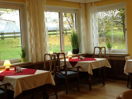 Doris Musill's Lebensfreude Hotel Caf�-restaurant