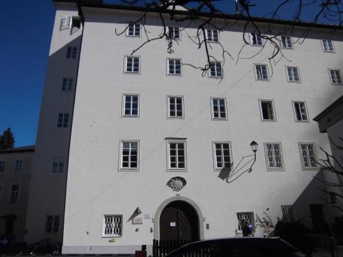 Hostal Institut St.sebastian