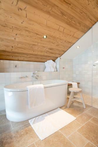 Lech Lodge - Private Chalet
