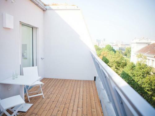 Prater Apartments