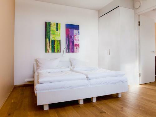 Prater Apartments