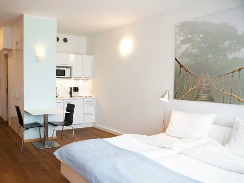 Prater Apartments