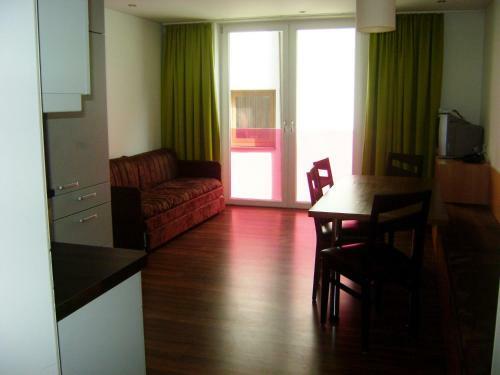 Almandin Apartments