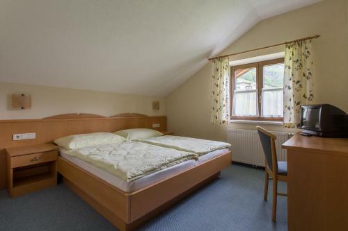 Hostal Chrisantenhof