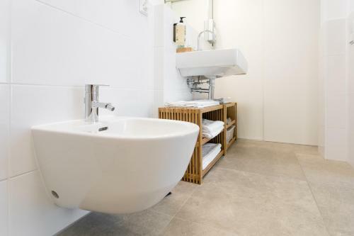 Mar Suite Apartments - Center